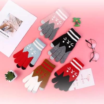 Αξεσουάρ – Γάντια κλασικά, μονοκόμματα και χωρίς δάχτυλα