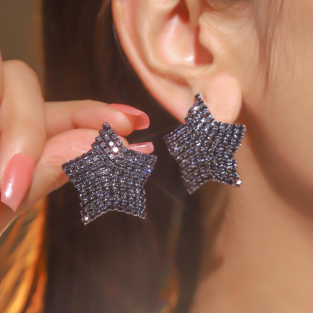 Temperament Luxury Shiny Full Diamond Pentagram Earrings Female High-Level Sense Of Geometric Earrings Fashion Earrings 1 Pair