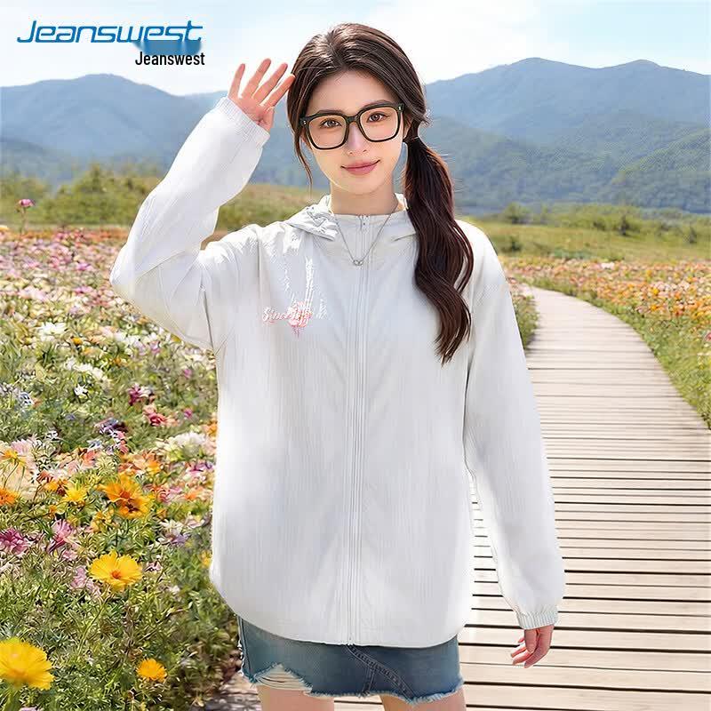 Jeanswest Women s UPF50+ Lightweight Graffiti Cherry Blossom Sun Protection Jacket L