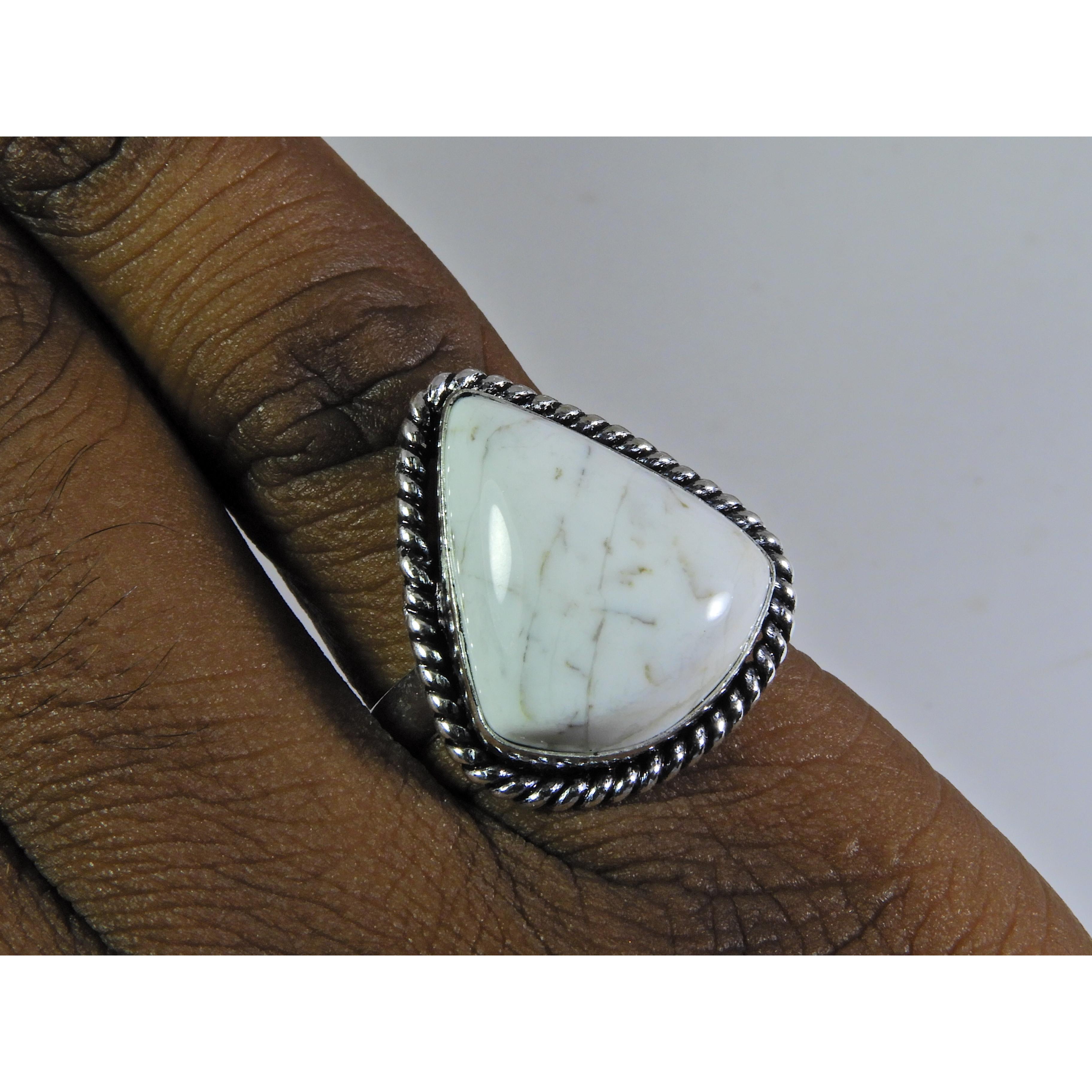 

Natural Howlite 925 Solid Sterling Silver Ring Size US-8 PG-75