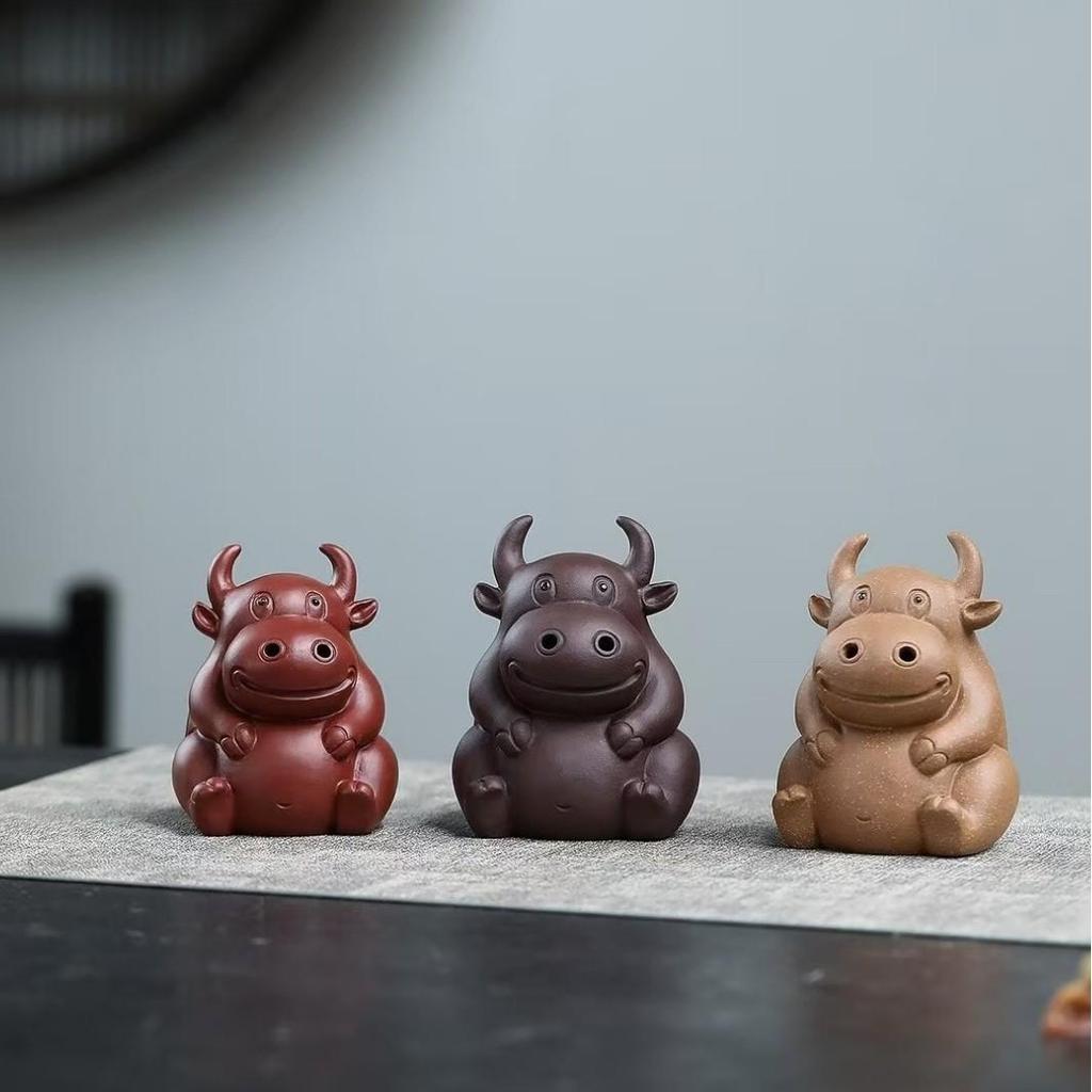 Yixing Zisha Cute Cow Tea Pet Ornament