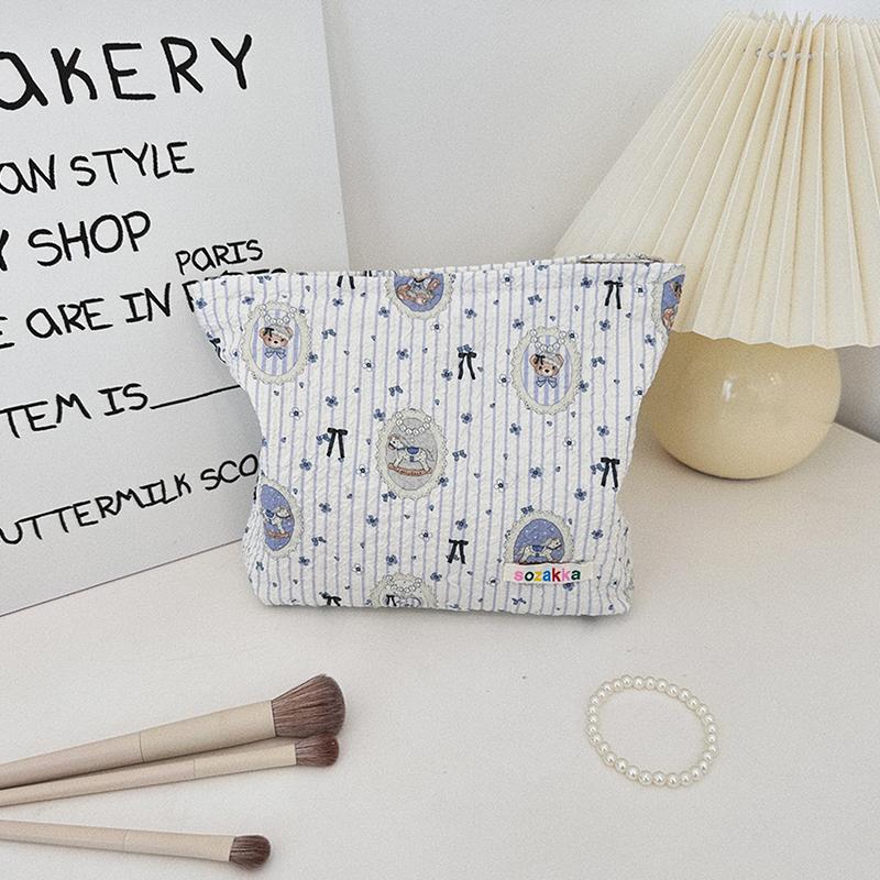Cute Little Bear Rabbit Makeup Bag Portable Women Storage Bag Travel Large Capacity Cosmetic Organizer Pouch