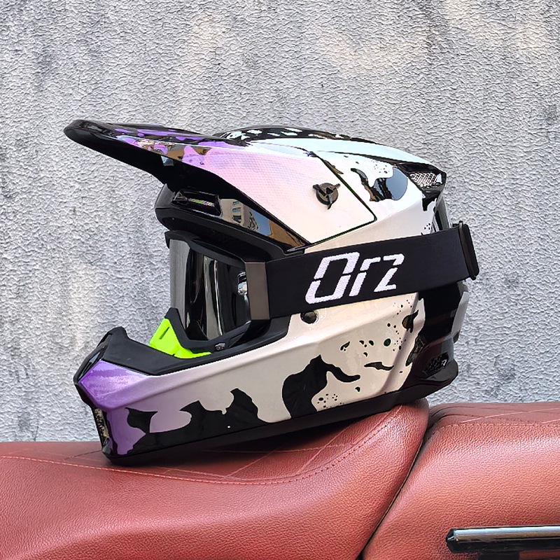 Orz Multi-Purpose Helmet for Off-road, Electric Bicycles, and Mountain Riding - Suitable for Children, Teenagers, Men, and Women.