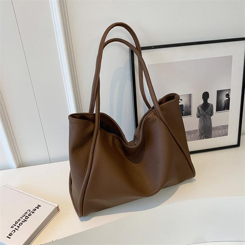 

Large capacity bag women s 2025 new solid color shoulder bag fashion commuter bag high sense foreign versatile tote bag