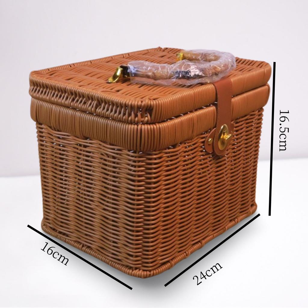 Geflochtener Rattan-Aufbewahrungskorb Vintage-Imitation Rattan-Organizer-Box für Picknick-Snacks Boho-Wohnkultur Hochzeitsgeschenke Geburtstagsgeschenk
