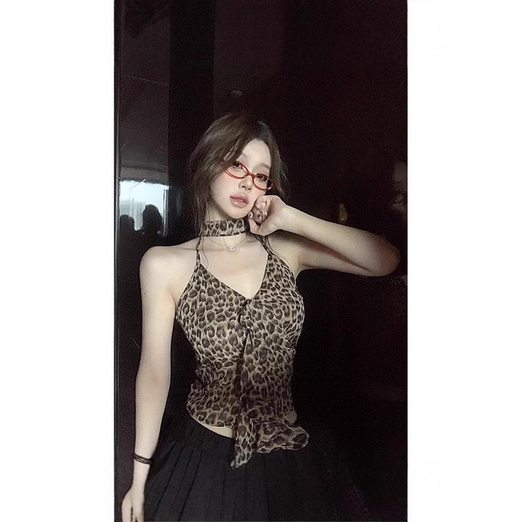 Leopard Print Halter Neck Camisole - Chic Slim Fit Top for Women