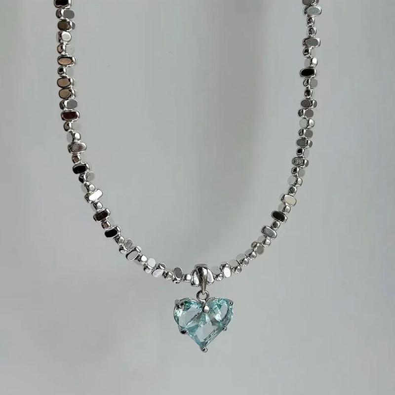 1Pc Design Exaggerated Irregular  Beads Chain With Crystal Heart Pendant Necklace for Women Valentine's Gift