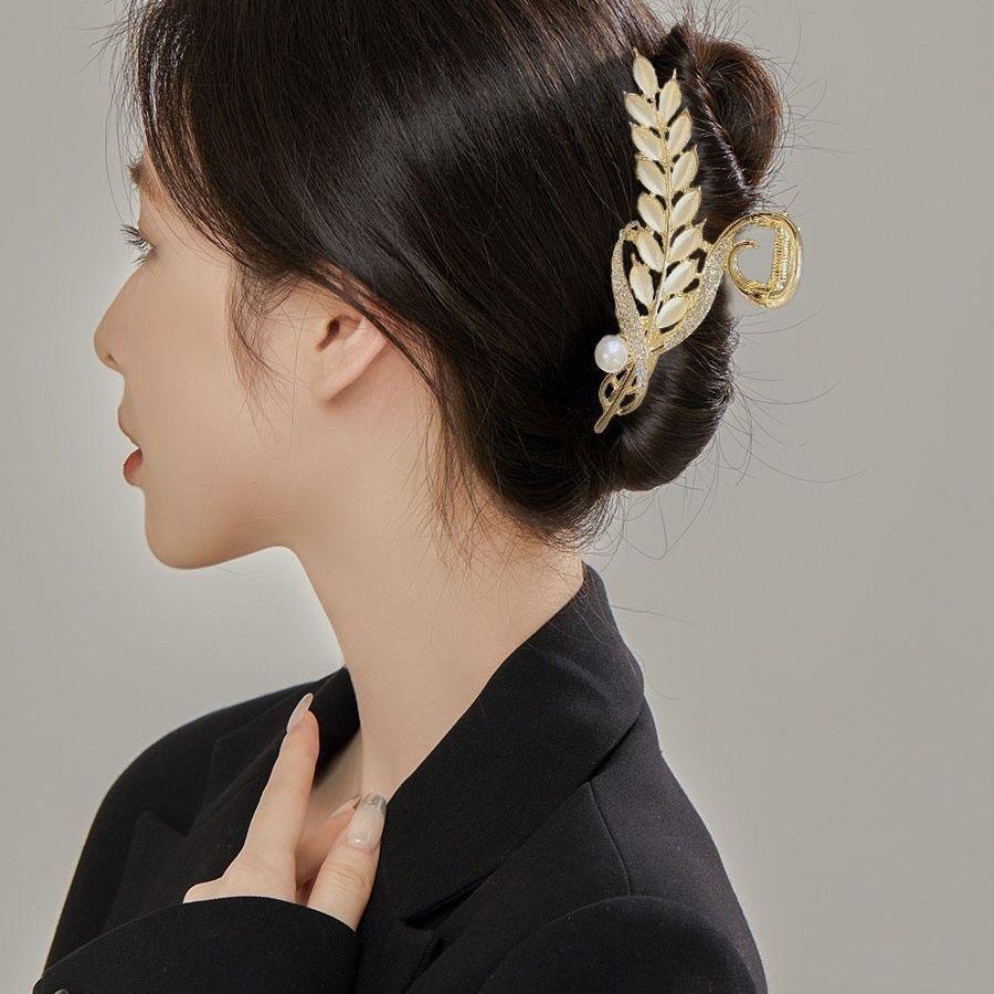 Elegant Tulip & Lily Hair Clip - Large Fairy Claw for Stylish Back-of-Head Design