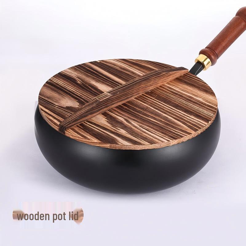

Le Qian Chu 24cm Refined Iron Wok with Wooden Lid