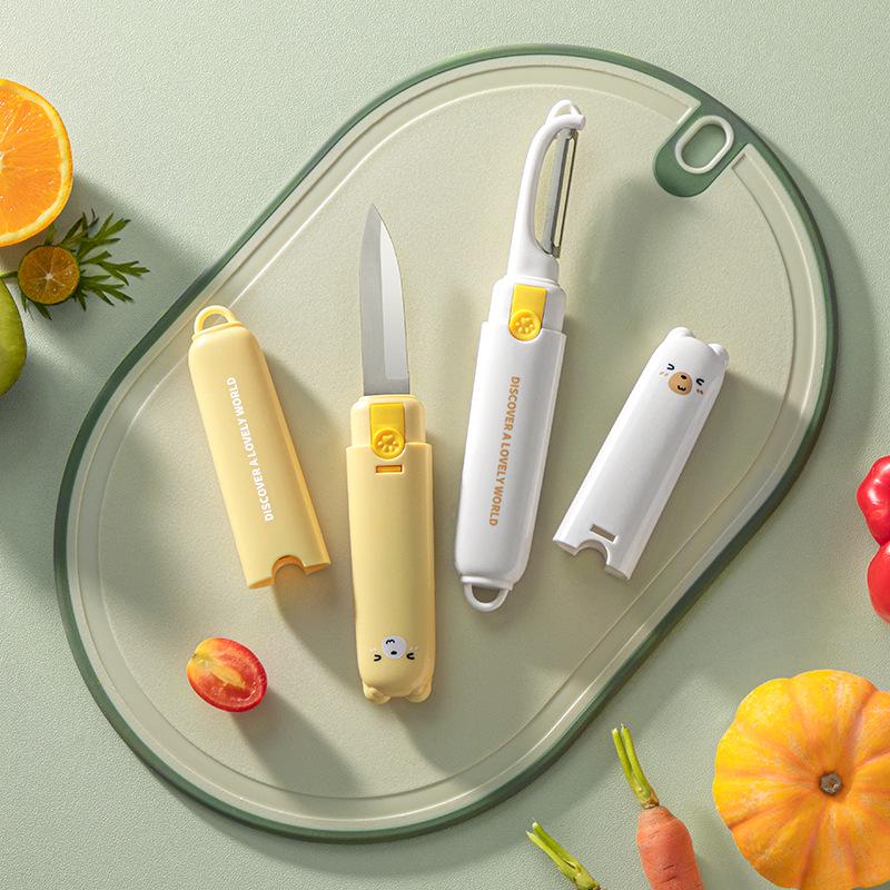 Multifunctional Portable Fruit Knife & Peeler: 2-in-1 Kitchen Tool for Efficient Peeling