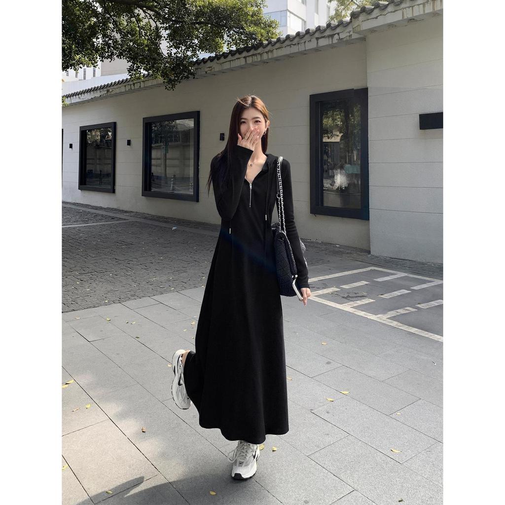 [Tmall Quality] Black Hooded Knitted Dress Women's Casual Niche Design Sense Skinny Sweater Skirt Long
