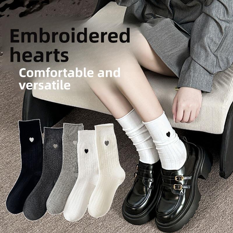 Women's Autumn and Winter Embroidered Heart-shaped Mid-calf Socks, Cotton, Versatile, Solid Color Pile Socks, Rolled-up Women's Socks