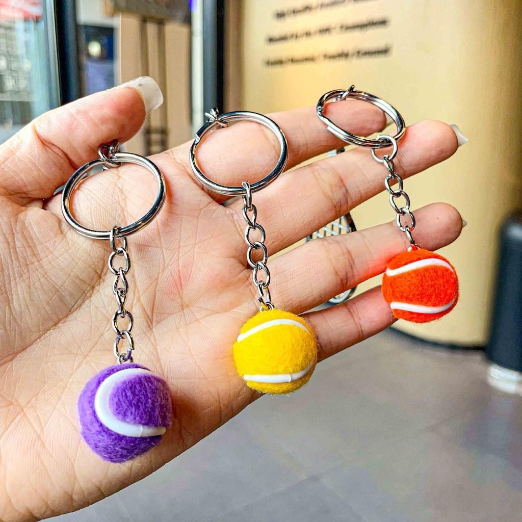 Charming Metal Tennis Racket Keychain With Colorful Ball Key Accessory