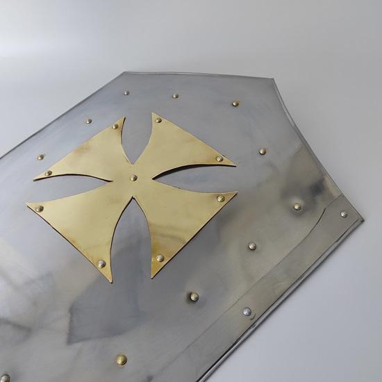 60.96 Cm Medieval Knight Crusader Cross Shield, Larp Re-enactment Cosplay Shield, Functional Armour Knight Battle Shield