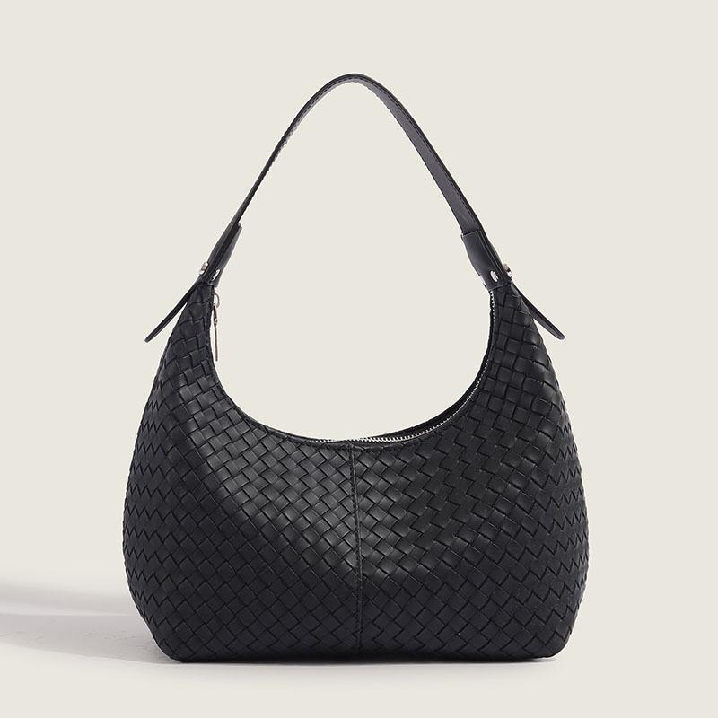 Women Fashion Woven Underarm Shoulder Bag Versatile Commuter Dumpling Bag