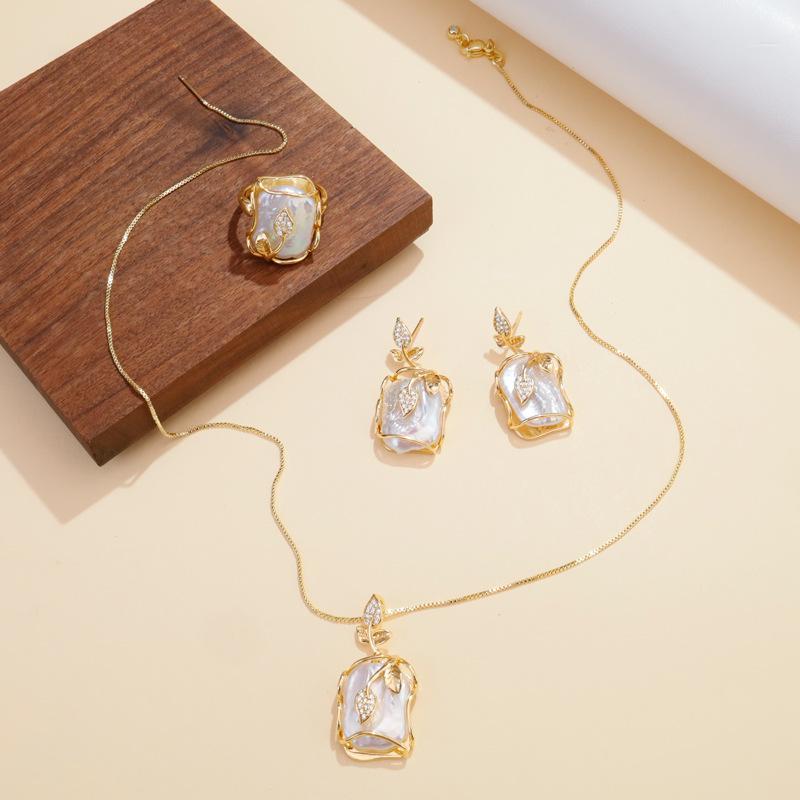 Natural Freshwater Pearl Jewelry Set: Unique Baroque Style, Fashionable European & American Design