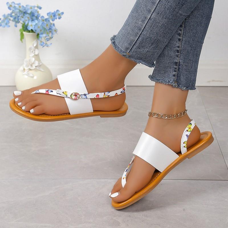 The New Summer Plus-size Women's Shoes Are Casual and Comfortable, Versatile and Have A Strip Toe Clip Light Cool Flat Slippers