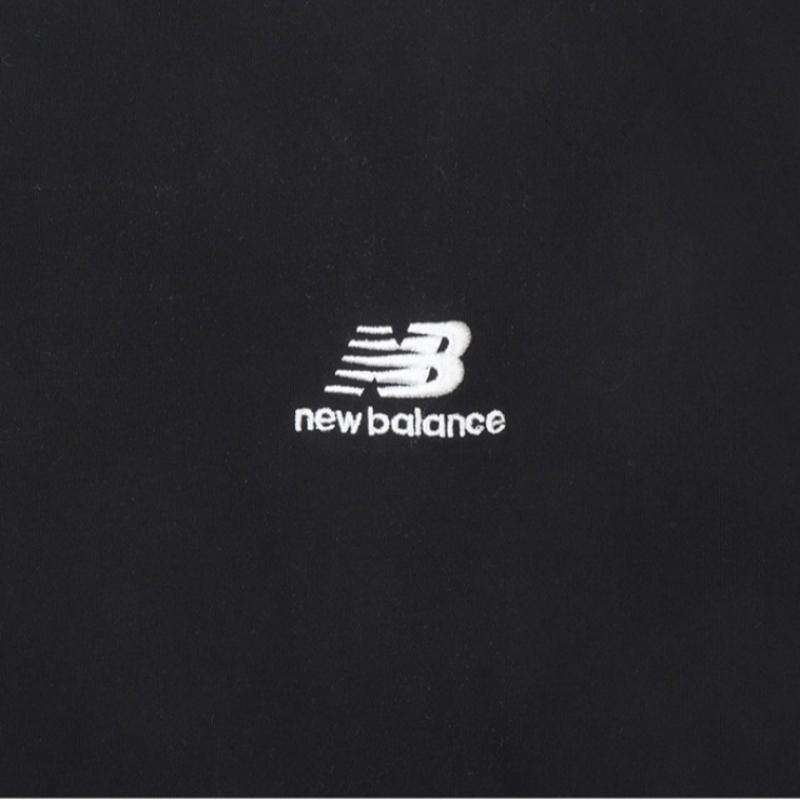 New Balance EssenTial Small Logo T shirT Lqj Nbnefco323 19
