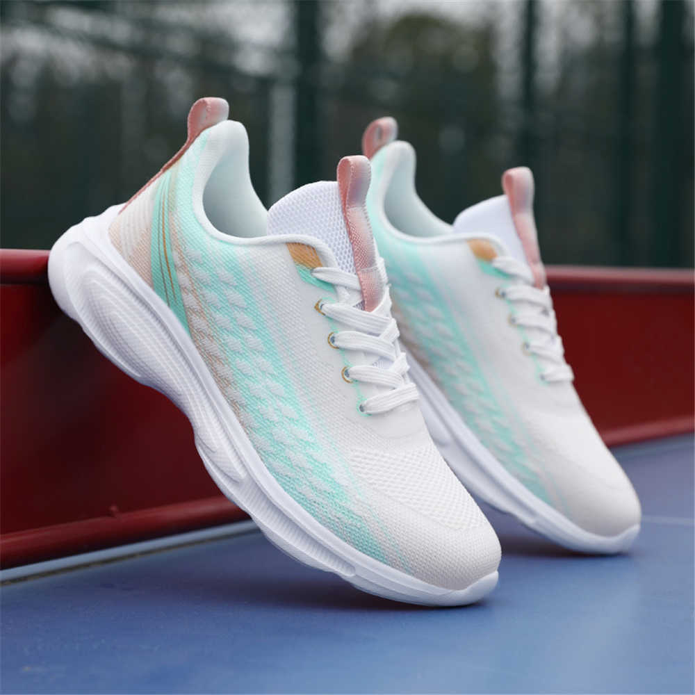 Fashion Thick Bottom Parkour Woman Fashion Tenis Loafers Large Size Sports Shoes Red Sneakers Husband Clearance Wholesale To Resell