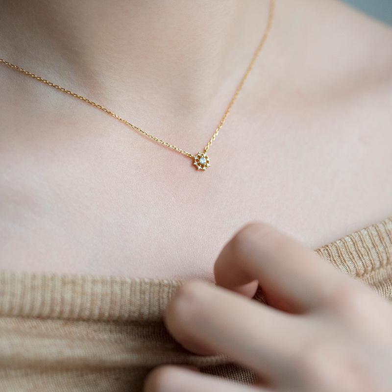 14K Gold-Plated Sterling Silver Clavicle Chain with Small Flower Pendant - Simple, Everyday Necklace for Women.