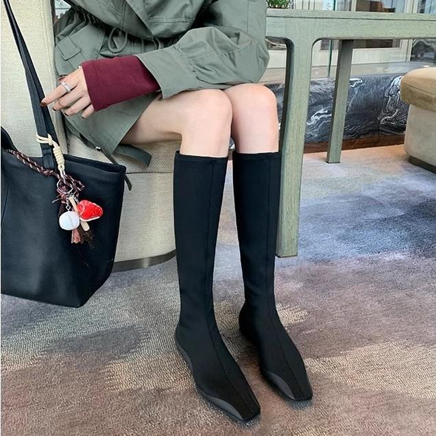 Spot second hair! Grape mother same shoes fashionable comic legs temperament square head flat bottom bare boots bag legs thin boots women