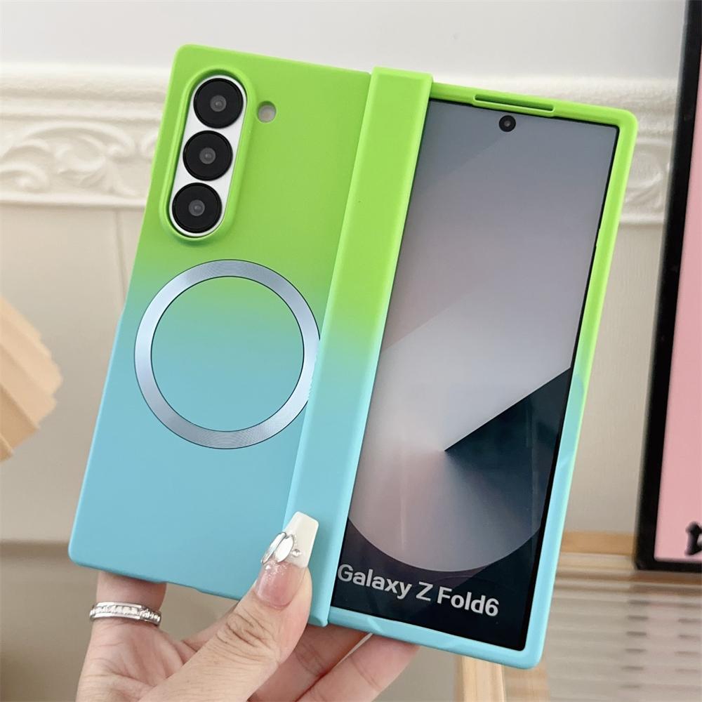 Custodia Magnetica Bicolore a Gradiente in Silicone Liquido per Samsung Galaxy Z Fold 7 6 5 4 Zfold3 Custodia per Ricarica Magsafe