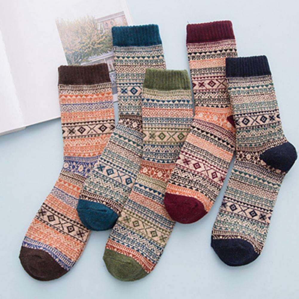 Vintage Style Mid-calf Socks Ethnic Style Printed Women's Winter Socks 5 Pairs of Thick Knitted Warm Anti-slip for Indoor