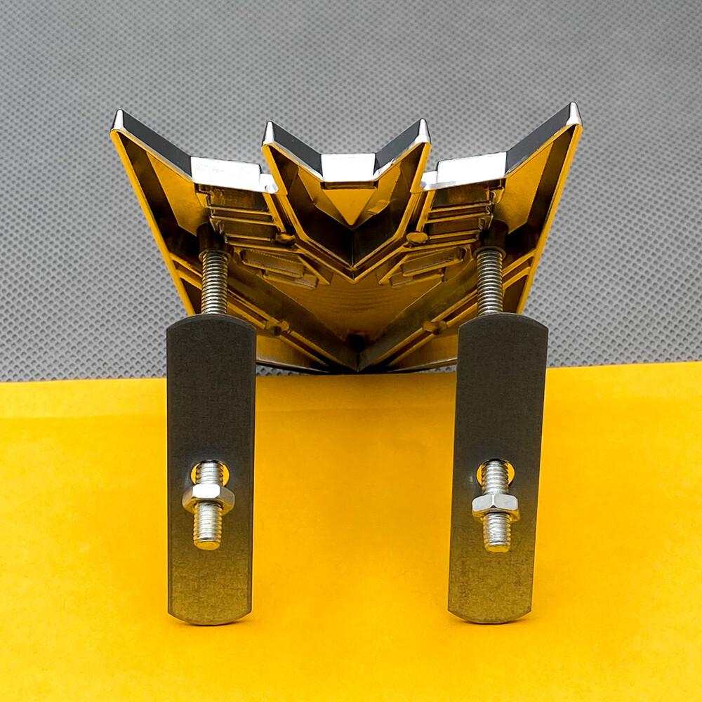 Chrome Metal self-luminous Transformers Decepticon Grille Emblem Car Grill Badge