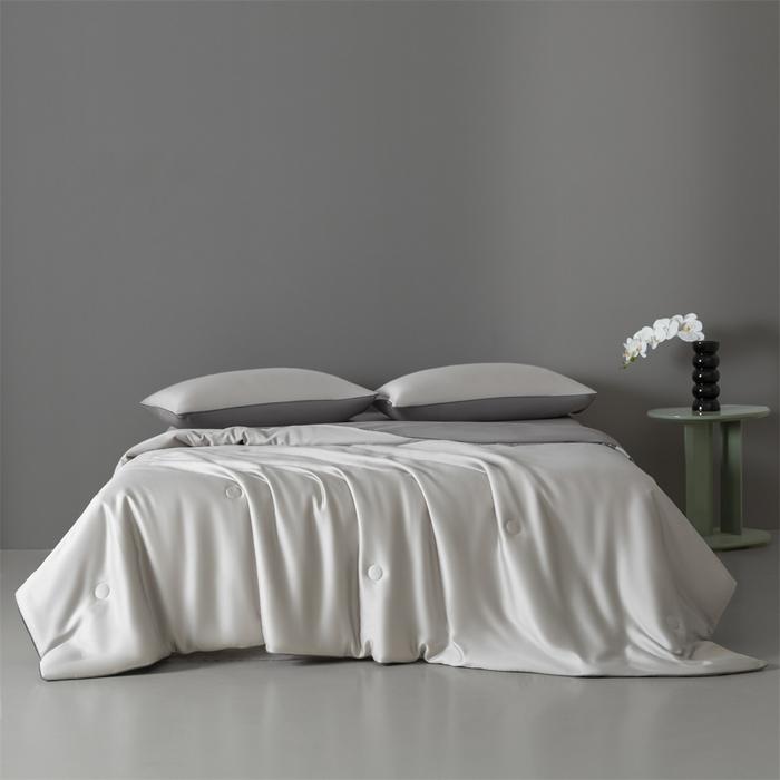 Xia Liang quilt  new air conditioner quilt summer summer quilt four-piece machine washable solid color simple 180x220cm 4pcs