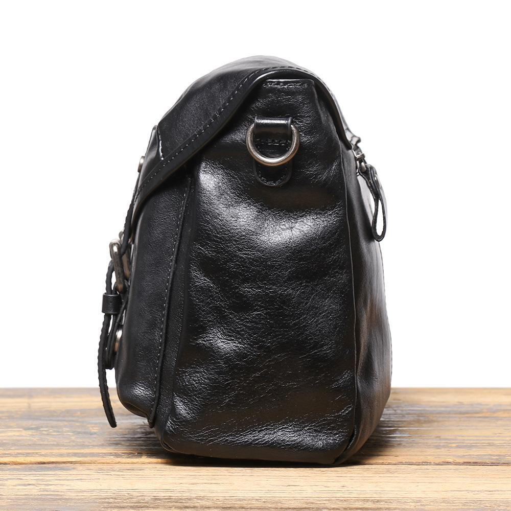 Handmade Cowhide Men'S Messenger Bag Simple Style Shoulder Bag Literary Retro Casual Messenger Bag