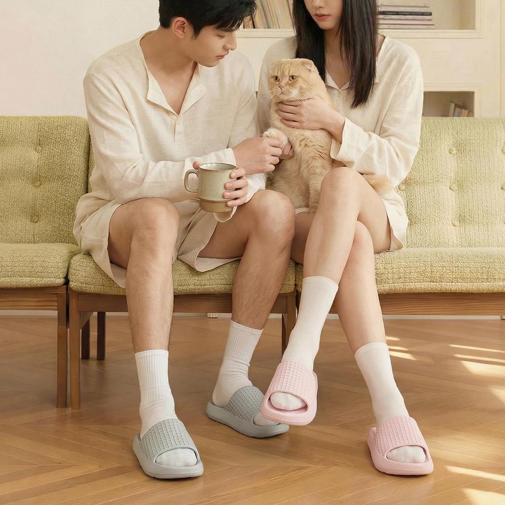 Summer Women Home Slippers Flat Soft Beach Slides Comfortable Non-slip Slippers Lightweight Men Bathroom Slippers