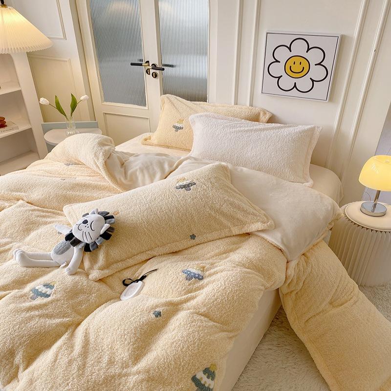 Ins Winter Thickened Teddy Velvet Yellow Towel Embroidered Christmas Tree Milk Velvet Four-piece Coral Velvet Set
