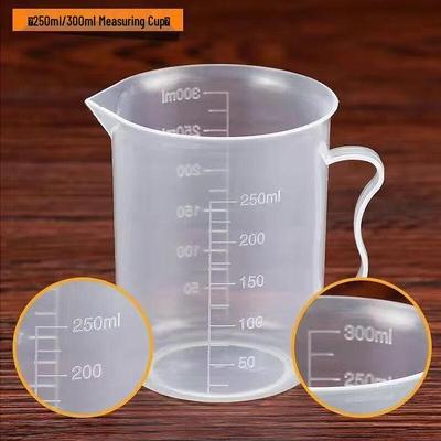 Xihe 250ml Food Grade Plastic Measuring Cup with Lid