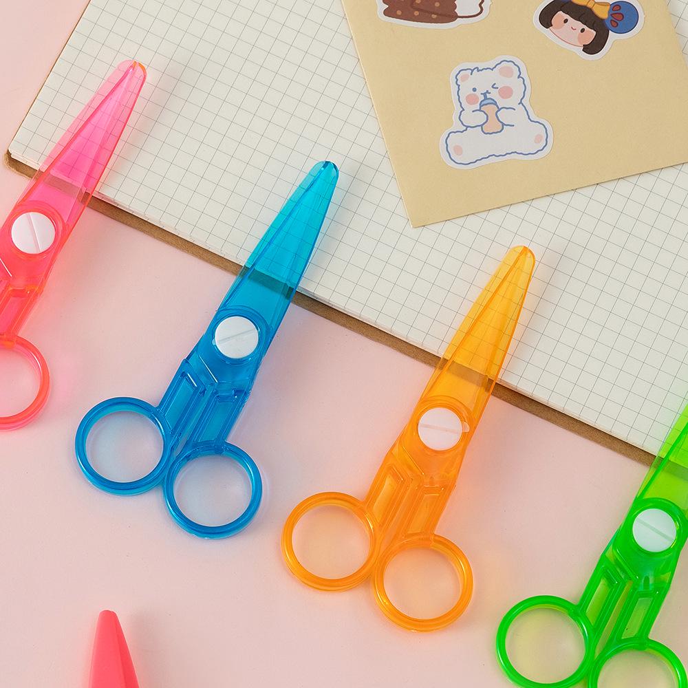 

Child Safe Elastic Scissors – Anti-Pinch Plastic Cutting Tool for Toddlers & Elementary Crafts
