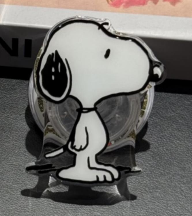 

Cute cartoon peanut Snoopy Love Heart Folding Magsafe Wireless Charge Case For Samsung ZFlip 3 4 5 6 ZFlip7 Funny Magnetic stand ZFlip 6