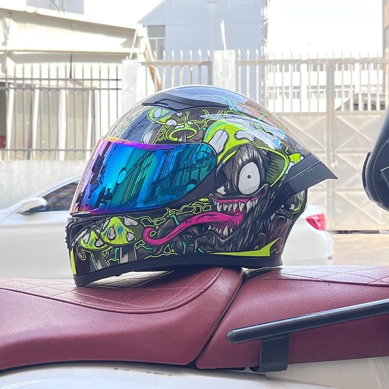 Full Face Motorcycle Helmet With Rear Wing Spoiler ABS Material Bluetooth Compatible Men All Season Riding