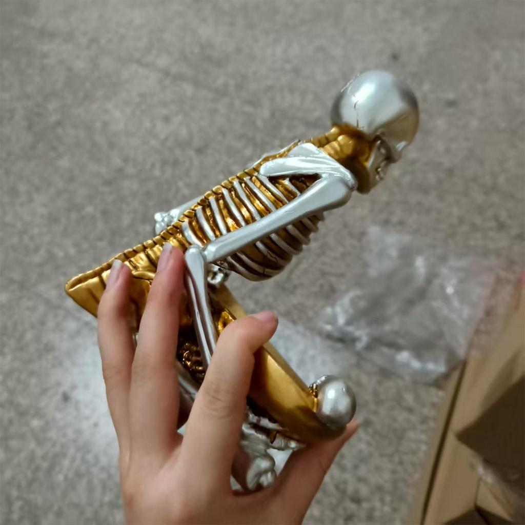 2025 Halloween Skeleton Candy Bowl Scary Resin Serving Bowl for Workplace Kitchen Cookie Fruit Jewelry Snack Dishes