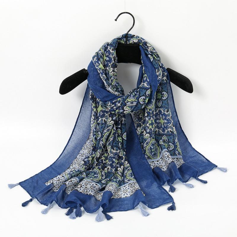 Autumn and winter small fresh rendering ink painting butterfly printing warm shawl, travel beach towel cotton and linen feel scarf