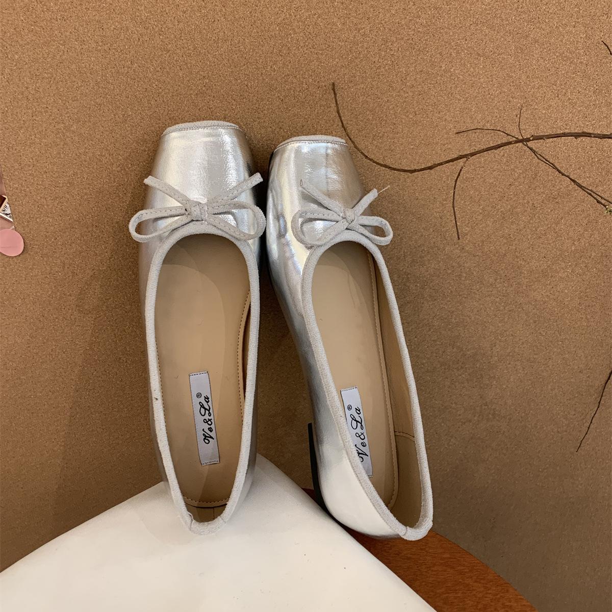 

Square head shallow mouth early spring red single shoes women s new soft flat-soled Doudou shoes one pedal ballet shoes silver evening shoes 40 серебряный