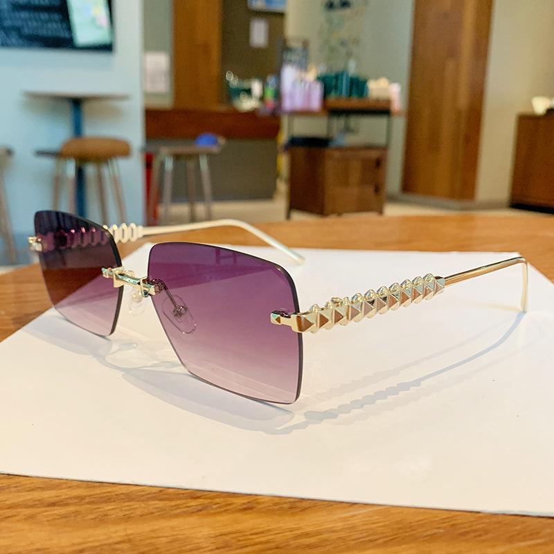 Rimless Rectangle Sunglasses Fashion Women Men Brand Designer Metal Frame Small Square Sun Glasses Luxury Shades Eyewear