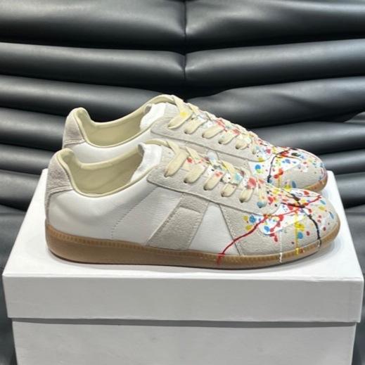 Couple's Retro Soft-soled Genuine Leather Versatile Casual Sneakers with Straps and Flat Sneakers