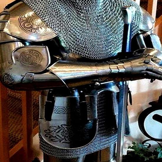 Vollständig tragbarer und dekorativer mittelalterlicher Schweinegesichts-Rüstungsanzug für Halloween ~ Kampfritter-Kreuzritter, tragbarer Larp-Rüstungsanzug – bestes Geschenk