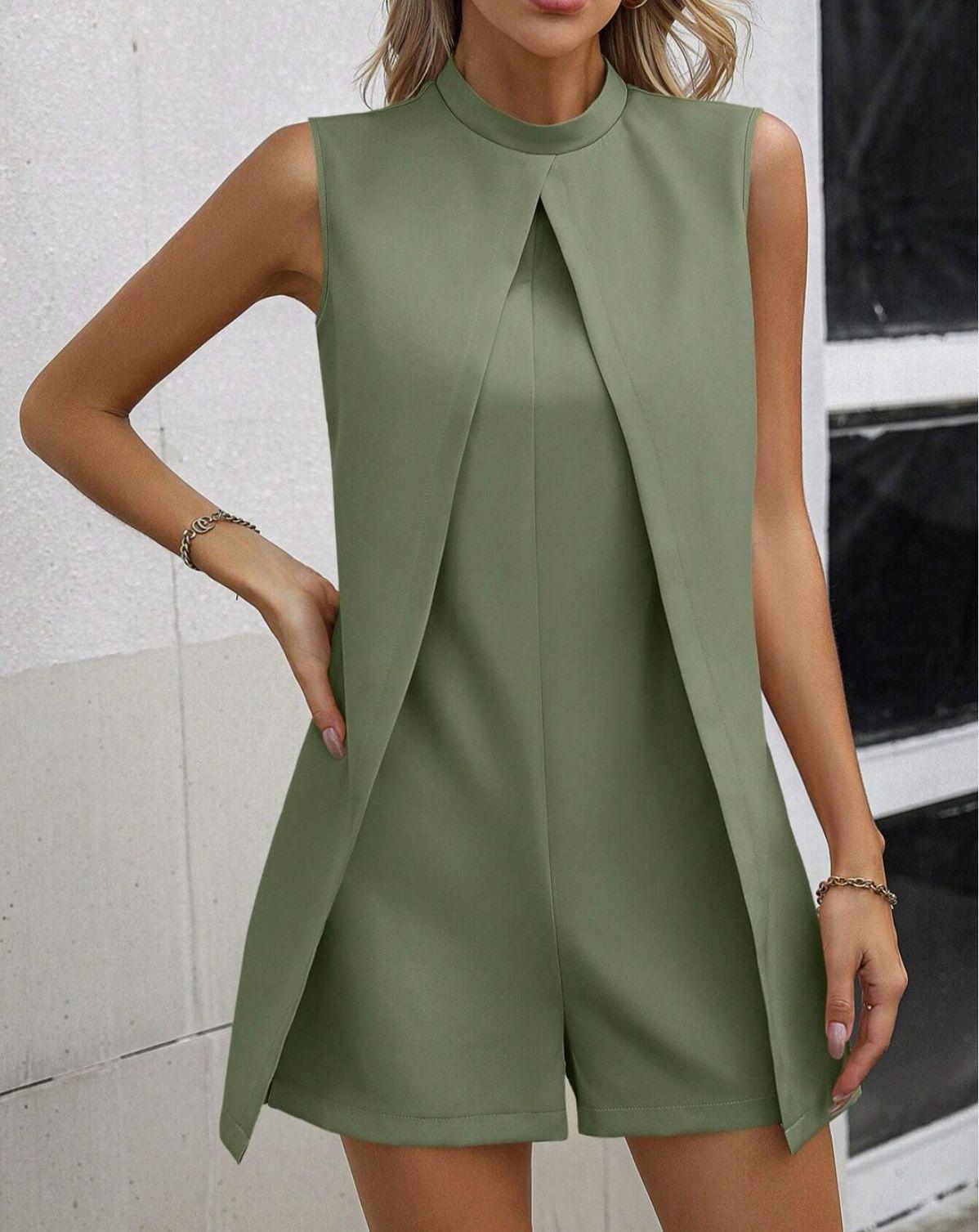 

Women s Casual Solid Color Stand-up Collar Sleeveless Fake Two-piece Shorts L