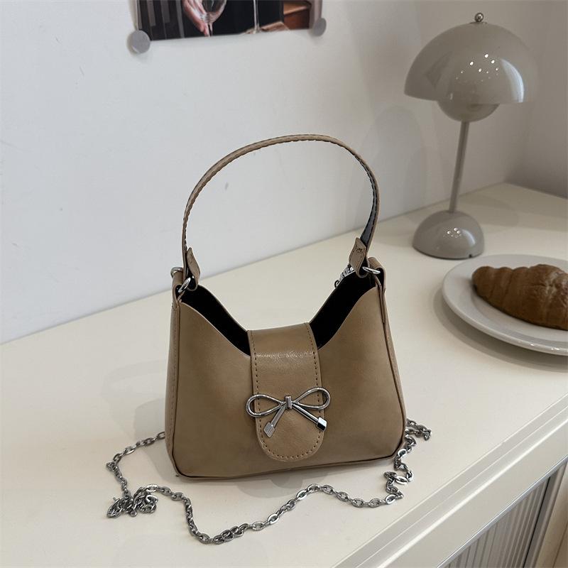 2025 New High-end Shoulder Armpit Bag Niche Aesthetic Temperament Women's Bag Trend Chain Messenger Bag Handbag