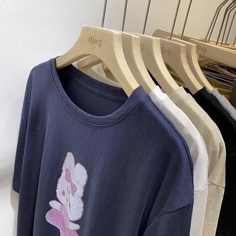 Camiseta de Algodão Feminina de Verão com Estampa de Coelho de Desenho Animado: Solto, Confortável, Manga Curta, Comprimento Médio