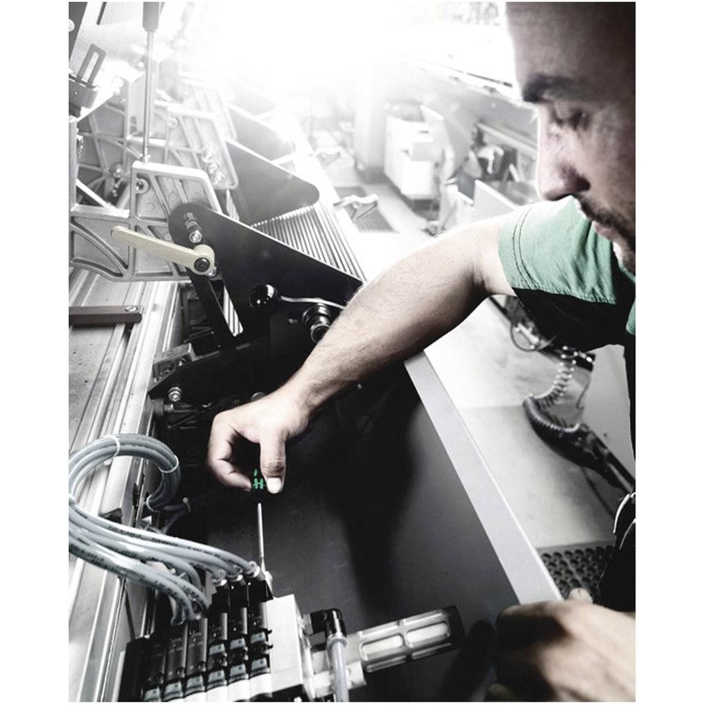 WERA Precision Screwdriver Set with Storage Pouch 12-Piece (Product Code 073677)