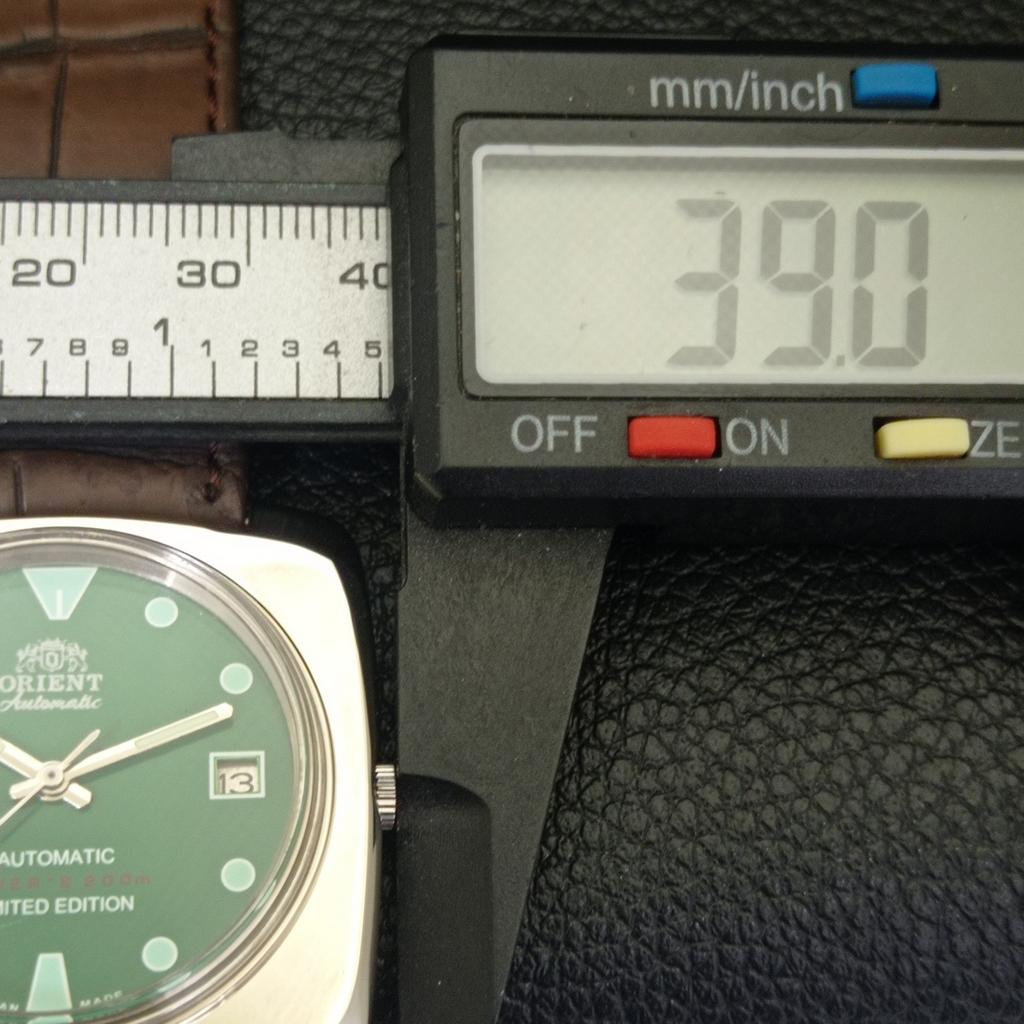 USED JAPAN VINTAGE ORIENT AUTOMATIC 46941 MENS GREEN COLOR DIAL WATCH A702203-5 R123-a702203