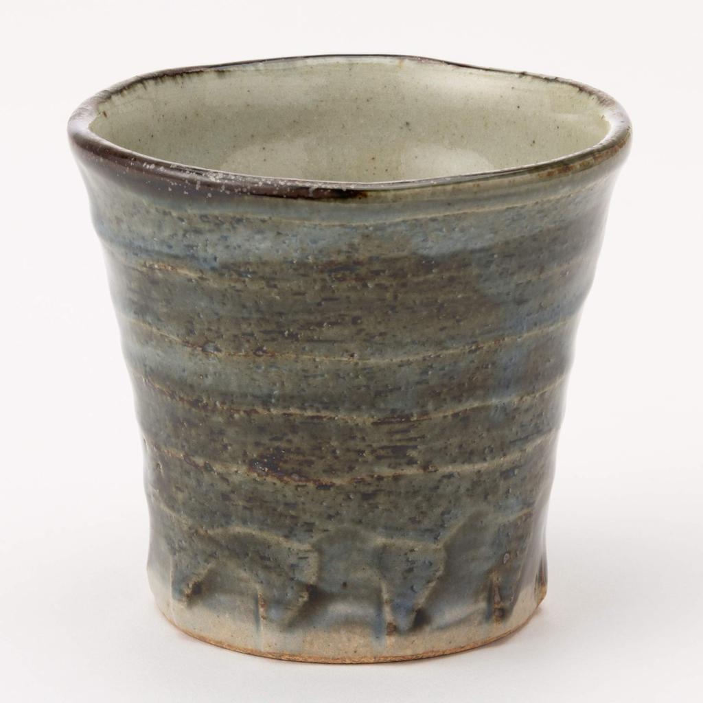 Mino Ware Vessel Scalloped Rock Ofukai K60506 "Drinking Series" Cup,