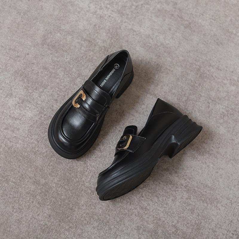 

Black Petite Thick-Soled Leather Loafers for Women – Height-Boosting Small Size Shoes, Autumn 2023. 35