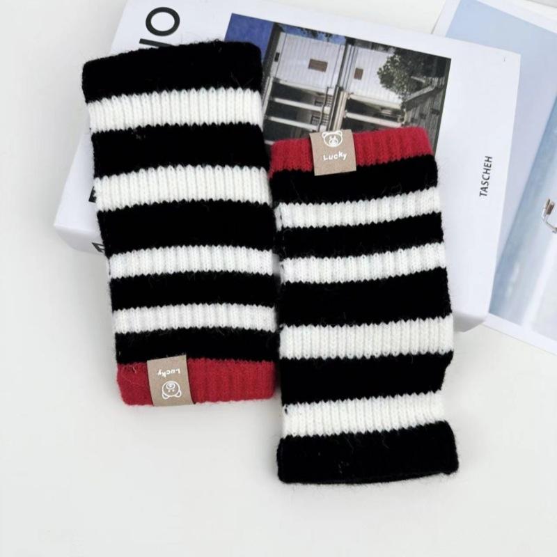 

Winter Striped Short Knitted Warm Sleeves Student Gloves for Men and Women чорний
